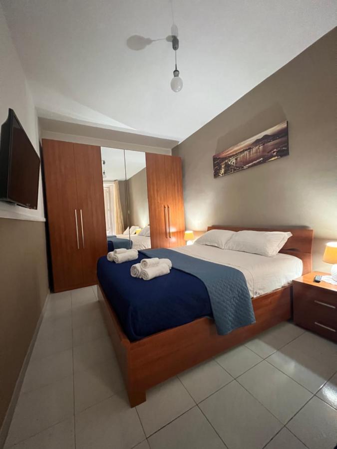 La Nova Apartment Napels Buitenkant foto